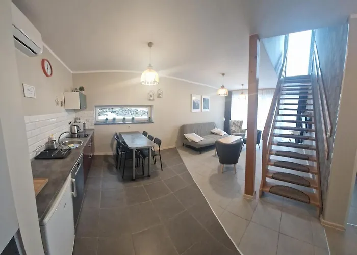 Piecykowo - Jezioro, Góry I Taras Z Widokiem