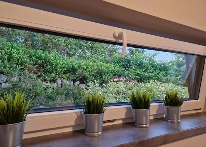 Piecykowo - Jezioro, Góry I Taras Z Widokiem